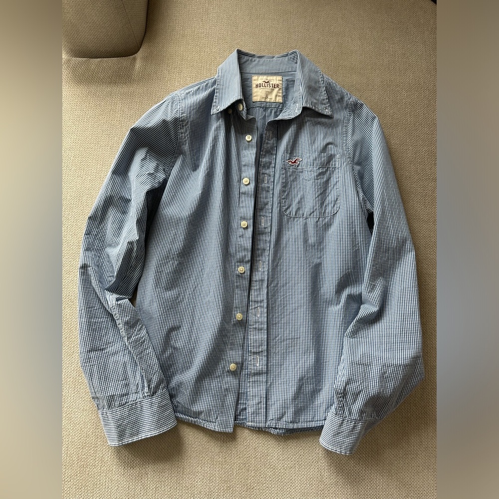 Hollister long sleeve shirt